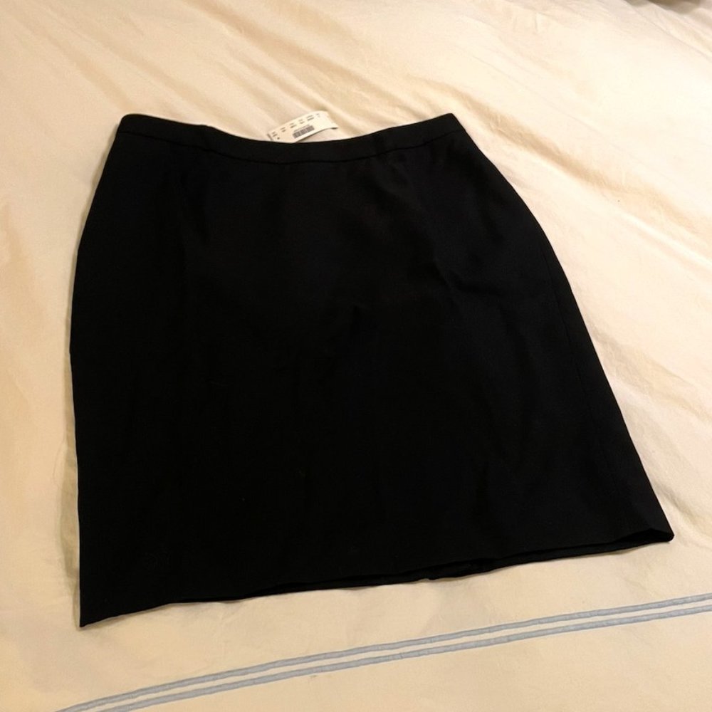 Black pencil skirt - new!